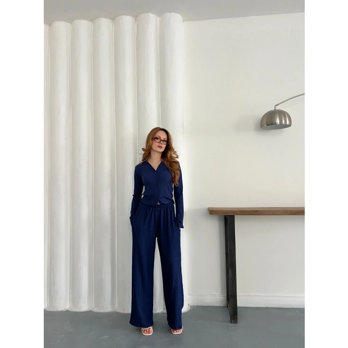 Gofre Kumaş Gömlekli Takım Lacivert