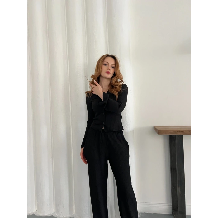 Gofre Kumaş Gömlekli Takım Siyah