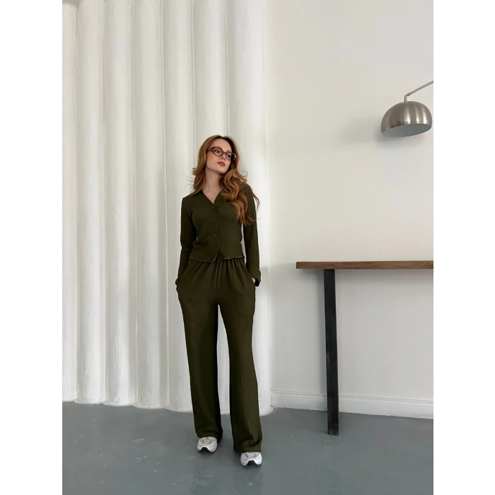 Gofre Kumaş Gömlekli Takım Yeşil