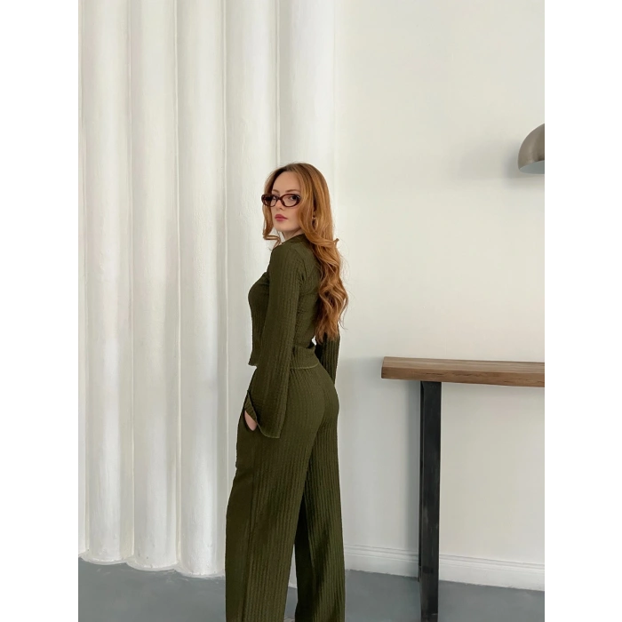 Gofre Kumaş Gömlekli Takım Yeşil