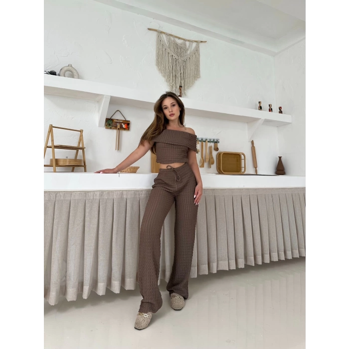 Gofre Kumaş Madonna Takım Kahverengi