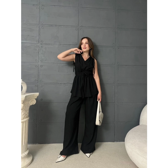 Gofre Kumaş Omuz İp Detaylı Takım Siyah