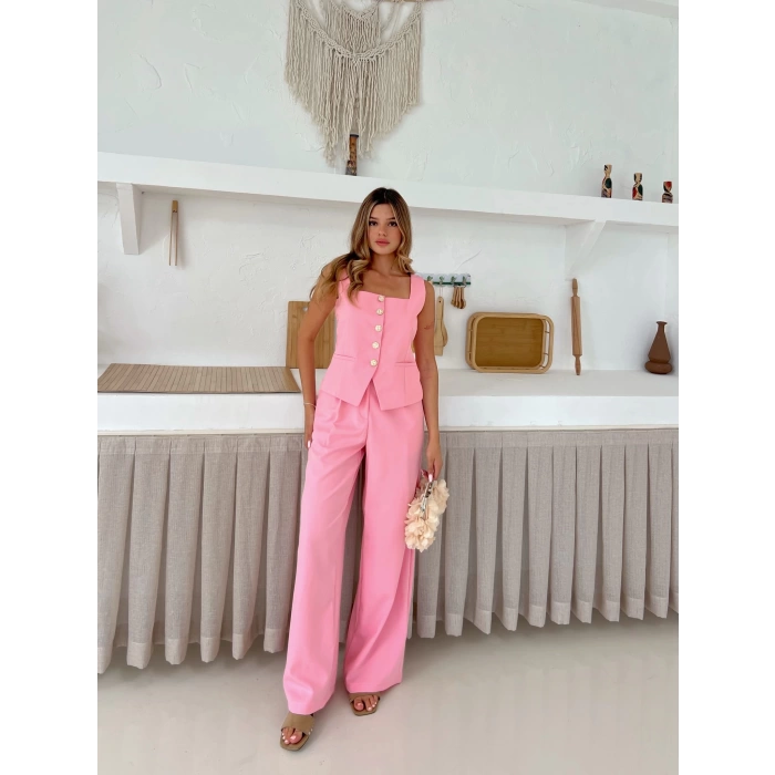 Gold Düğme Detaylı Yelekli Takım Pembe