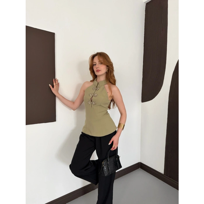 Halter Yaka Sırt Dekolte Fermuarlı Bluz Haki