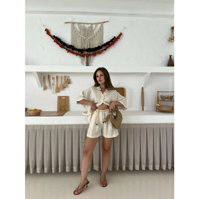 Hasır Kemerli Şortlu Keten Takım Bej
