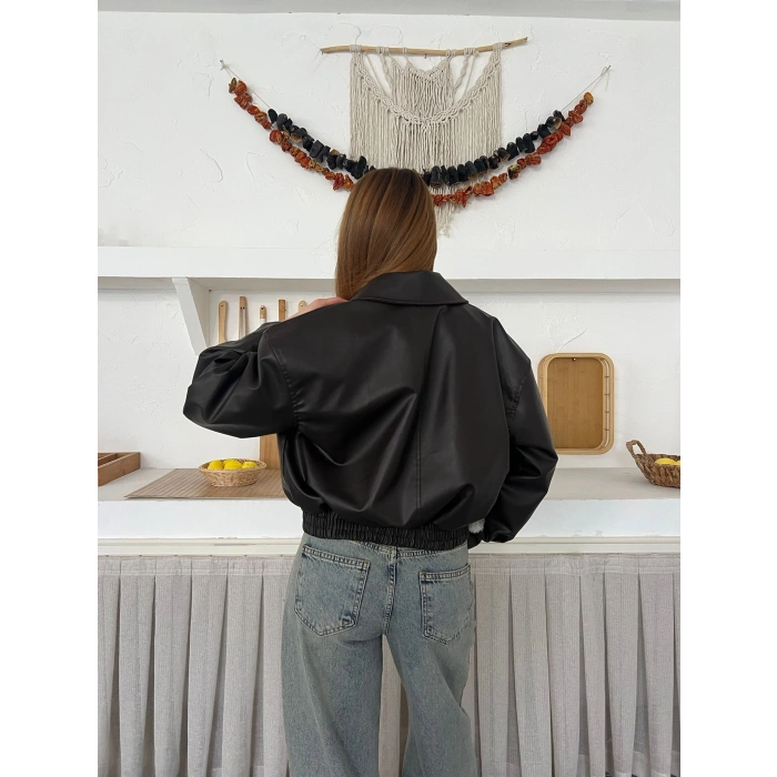 İçi Peluşlu Bel Lastikli Deri Ceket Siyah