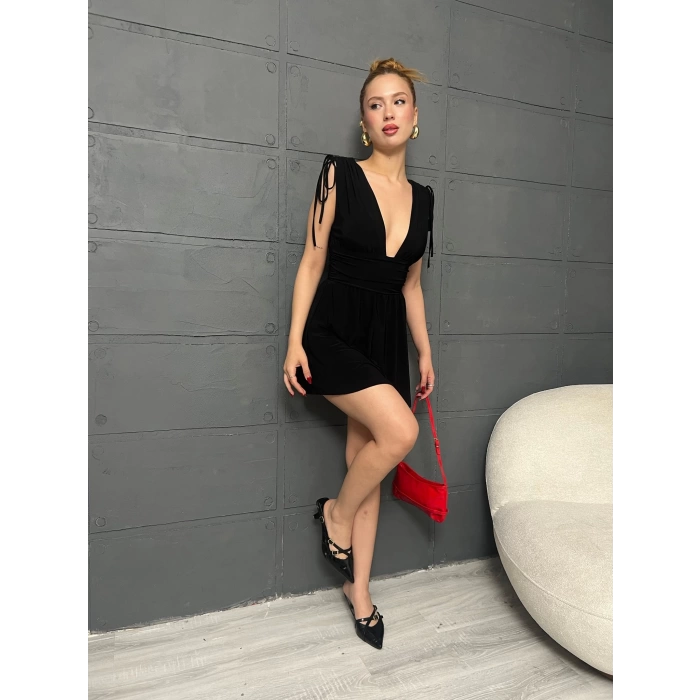 İçi Şortlu Omuz Detaylı Mini Elbise Siyah