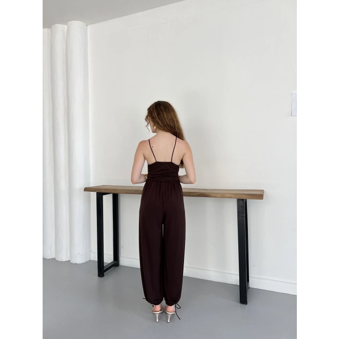 İp Askılı Paça Detaylı Tulum Kahve