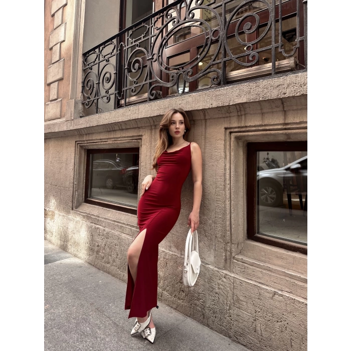 İp Askılı Yırtmaç Detaylı Sandy Elbise Kırmızı