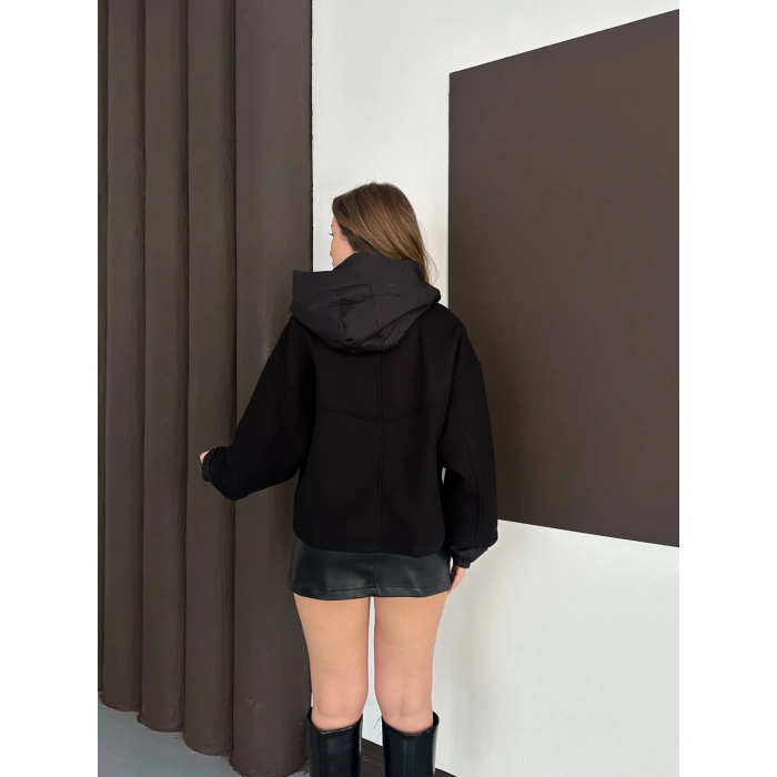 Kapüşon Detaylı Kaşe Ceket Siyah