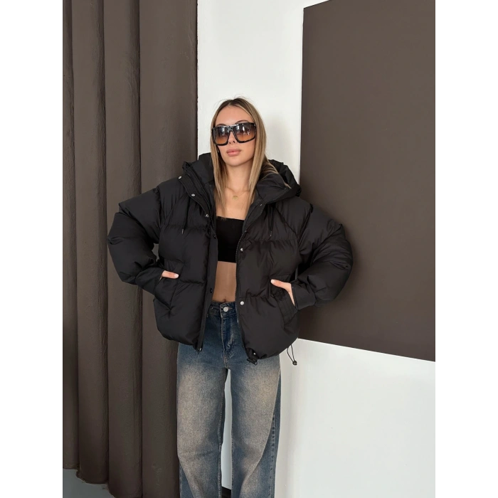 Kapüşonlu Şişme Kısa Mont Siyah