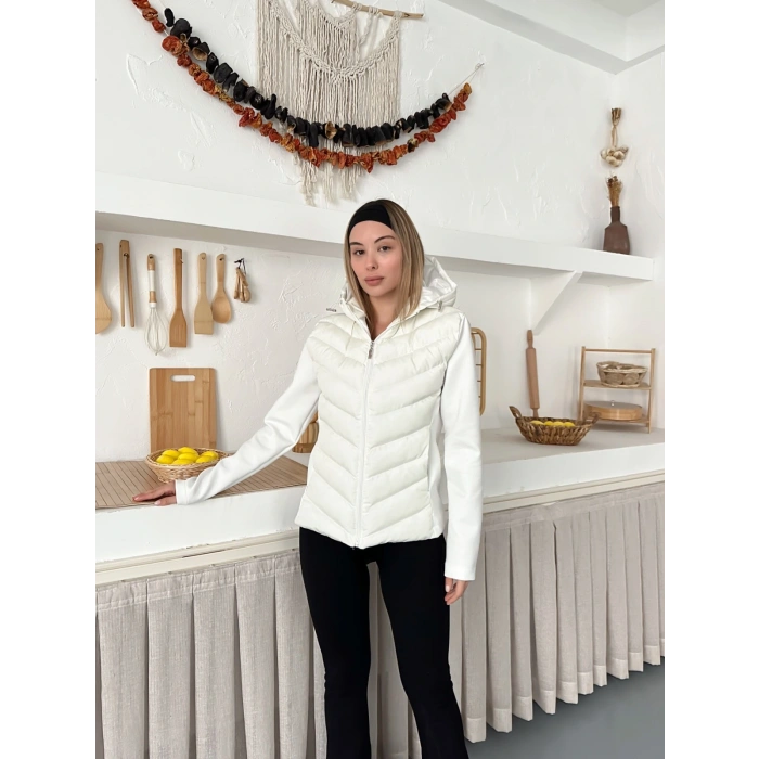 Kapüşonlu Şişme Mont Beyaz