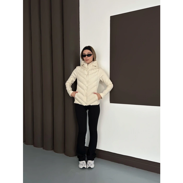 Kapüşonlu Şişme Mont Ekru