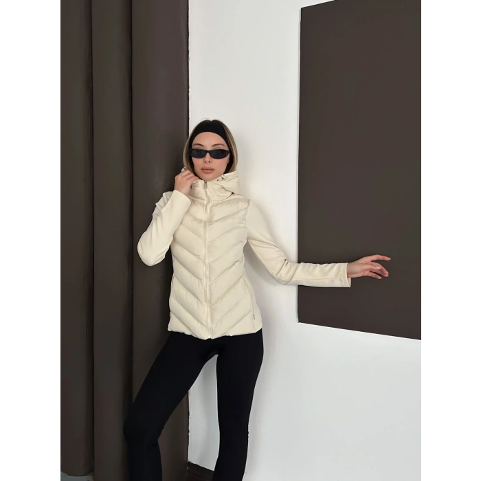 Kapüşonlu Şişme Mont Ekru