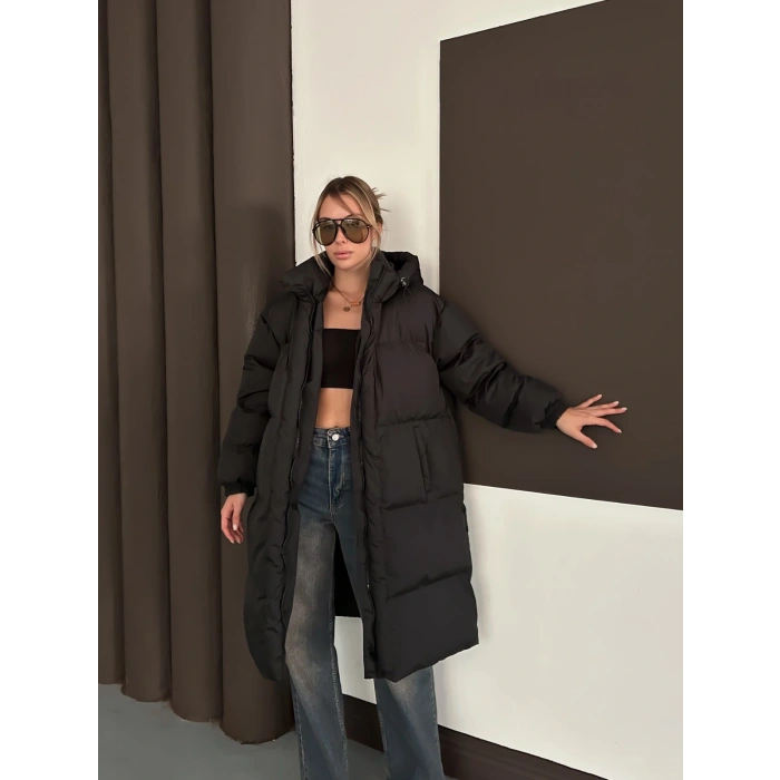 Kapüşonlu Şişme Uzun Siyah