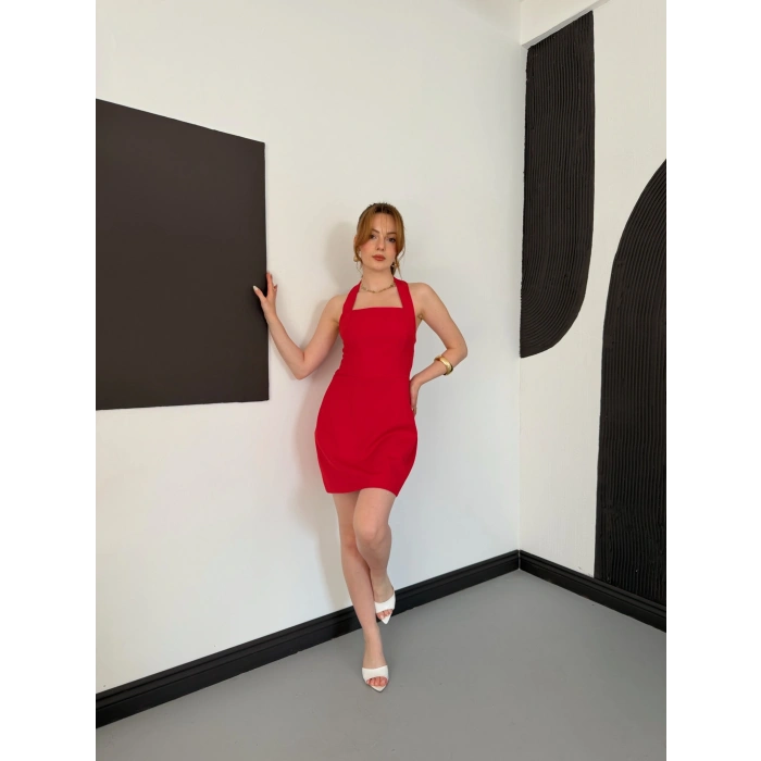Kare Yaka Boyundan Bağlamalı Mini Çan Elbise Kırmızı