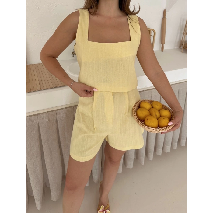 Kare Yaka Croplu Şortlu Keten Takım Sarı