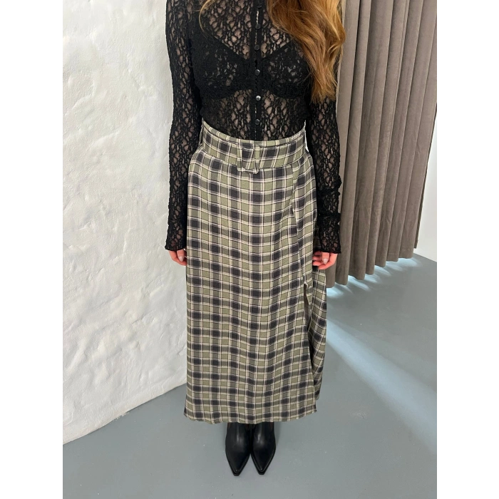 Kemer Detaylı Ekose Yırtmaçlı Etek Yeşil