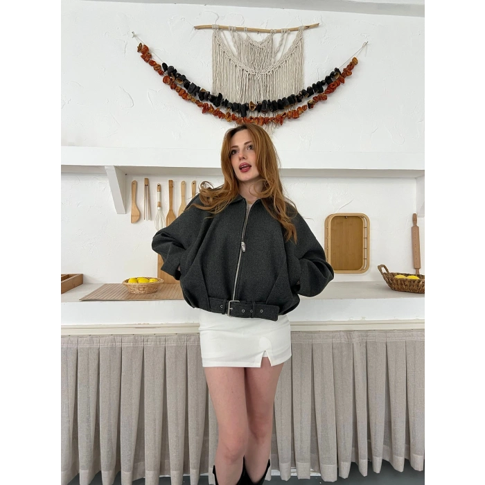 Kemer Detaylı Fermuarlı Kısa Kaşe Ceket Antrasit