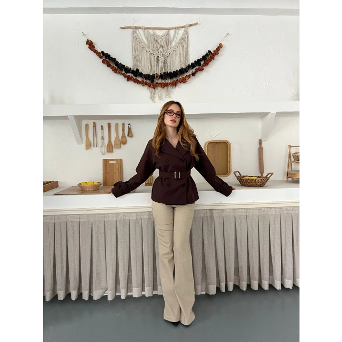 Kemer Detaylı İçi Astarlı Kısa Trenç Acı Kahve