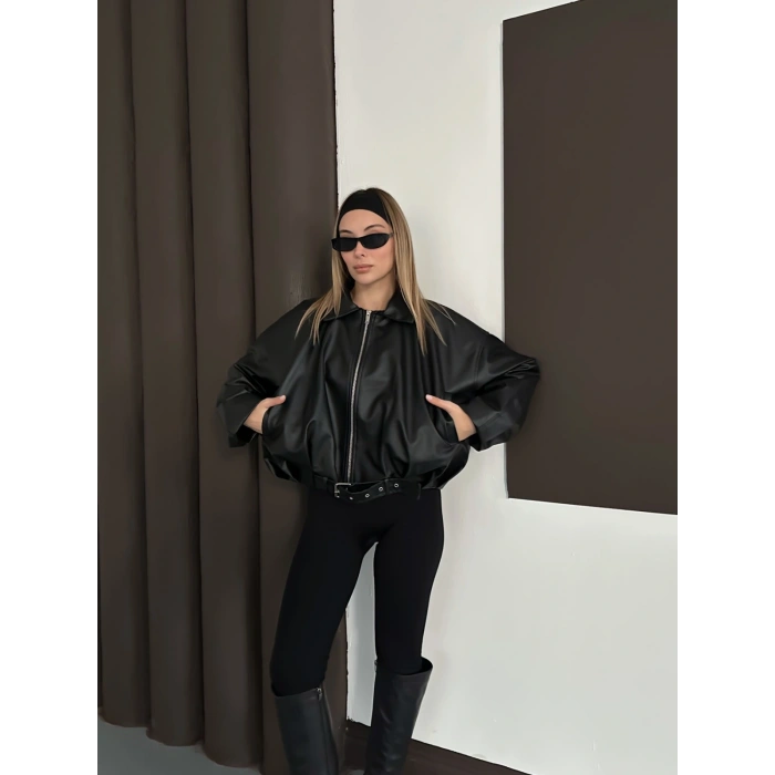 Kemer Detaylı İçi Peluşlu Deri Ceket Siyah