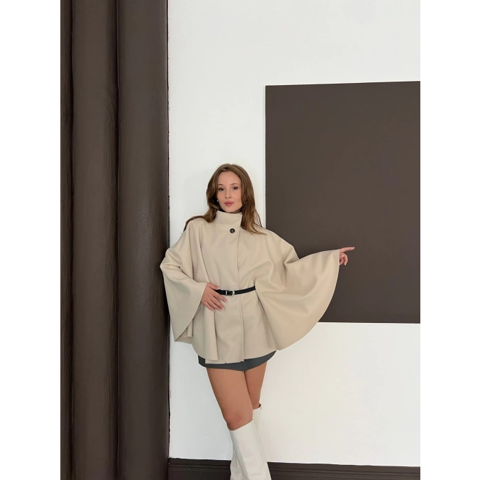 Kemer Detaylı Kaşe Panço Bej