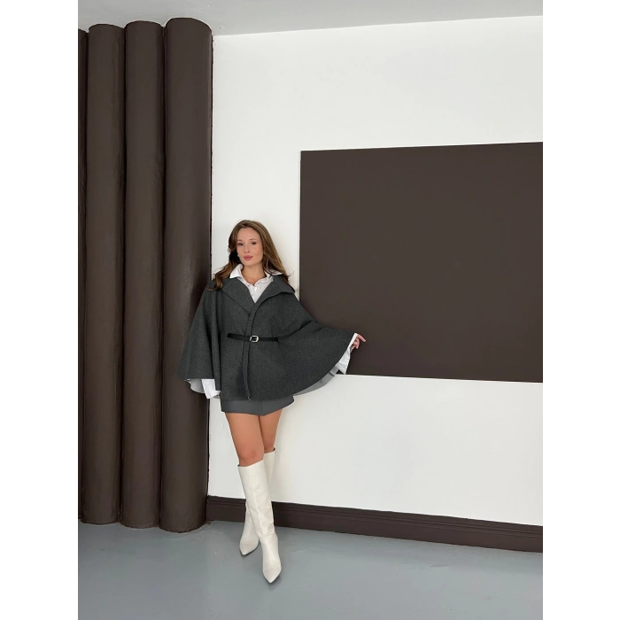 Kemer Detaylı Kaşe Panço Gri