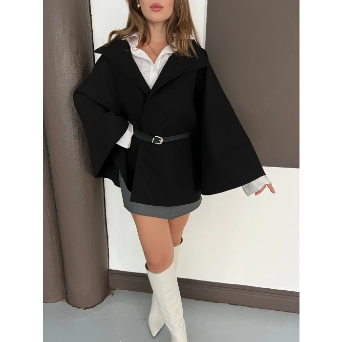 Kemer Detaylı Kaşe Panço Siyah