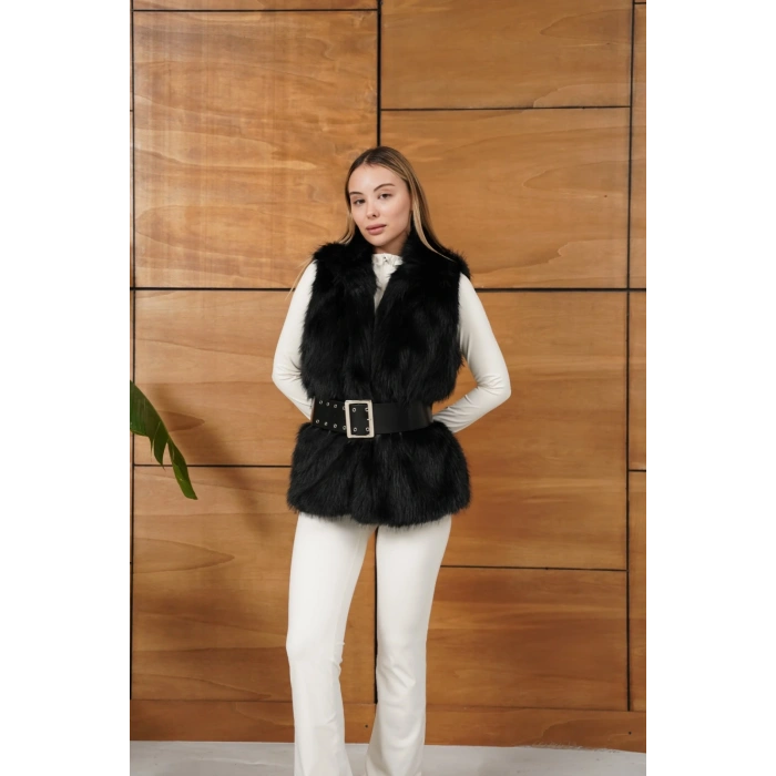 Kemer Detaylı Peluş Yelek Siyah