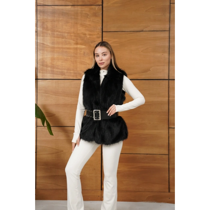 Kemer Detaylı Peluş Yelek Siyah