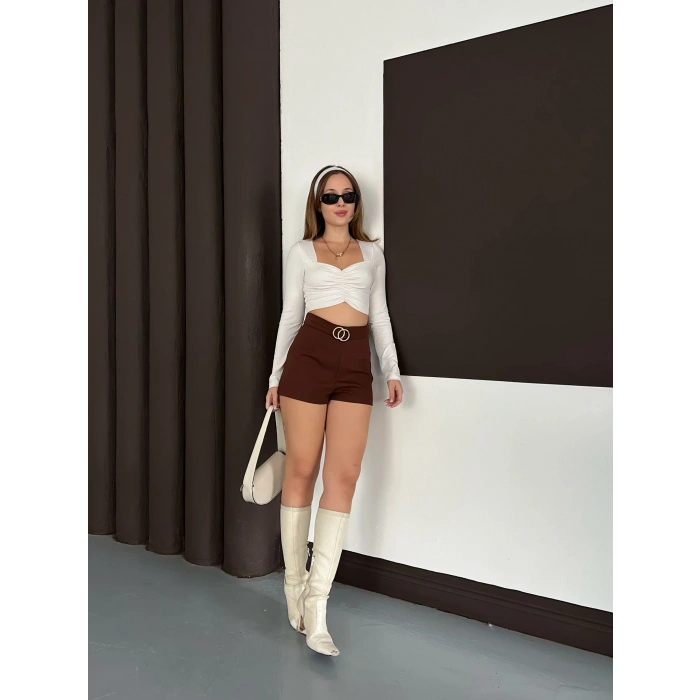 Kemer Detaylı Şort Kahve