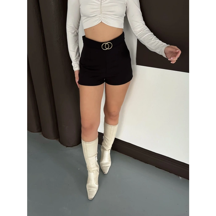 Kemer Detaylı Şort Siyah