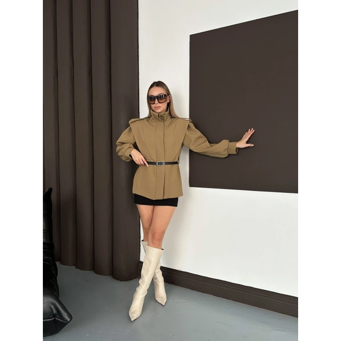 Kemer Detaylı Tasarım Ceket Yağ Yeşili