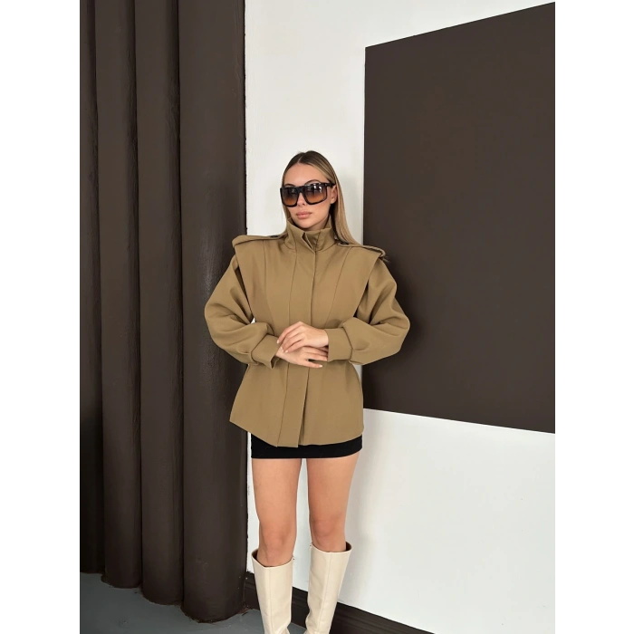 Kemer Detaylı Tasarım Ceket Yağ Yeşili