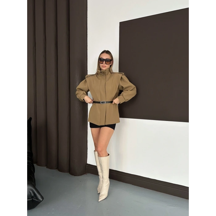 Kemer Detaylı Tasarım Ceket Yağ Yeşili