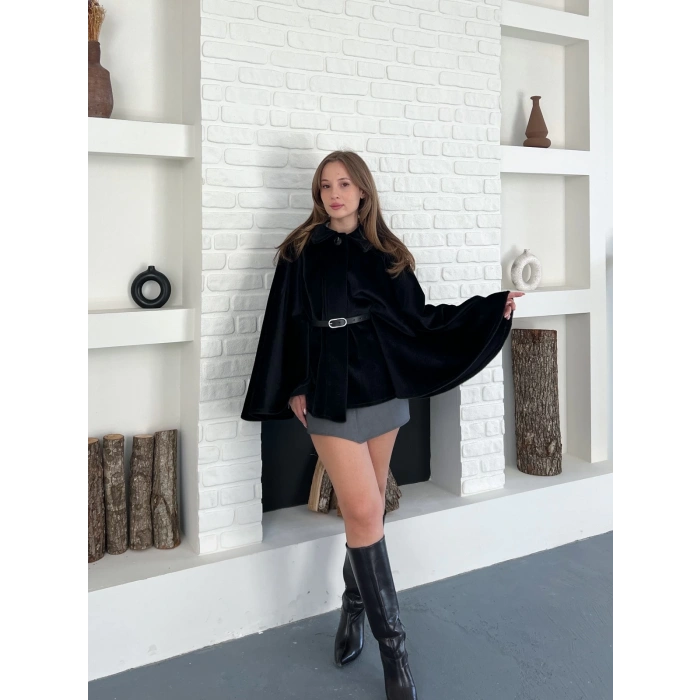 Kemer Detaylı Yarasa Kol Panço Siyah