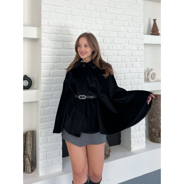 Kemer Detaylı Yarasa Kol Panço Siyah