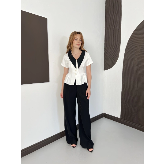 Kontrast Yaka Peplum Detaylı Bluz Beyaz