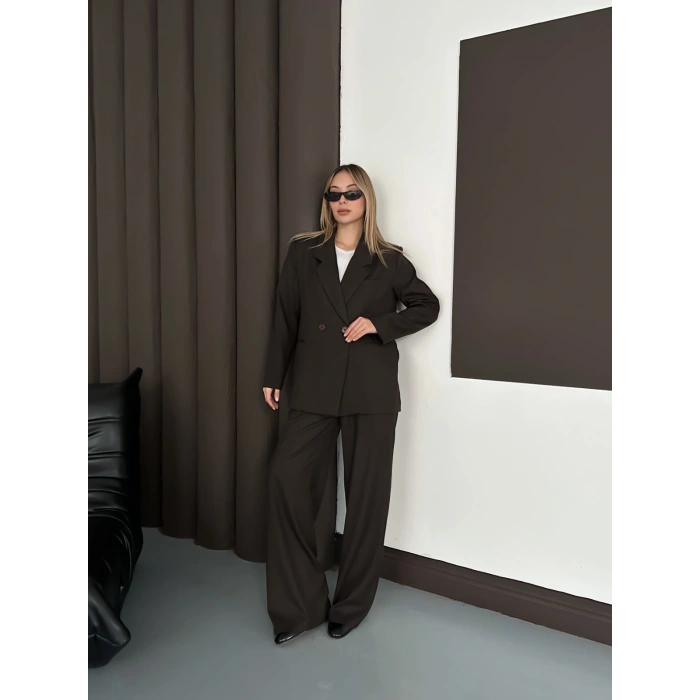 Kruvaze Yaka Ceket Pantolon Takım Kahve