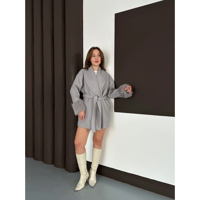 Kuşaklı Peluş Detay Kaşe Kaban Gri