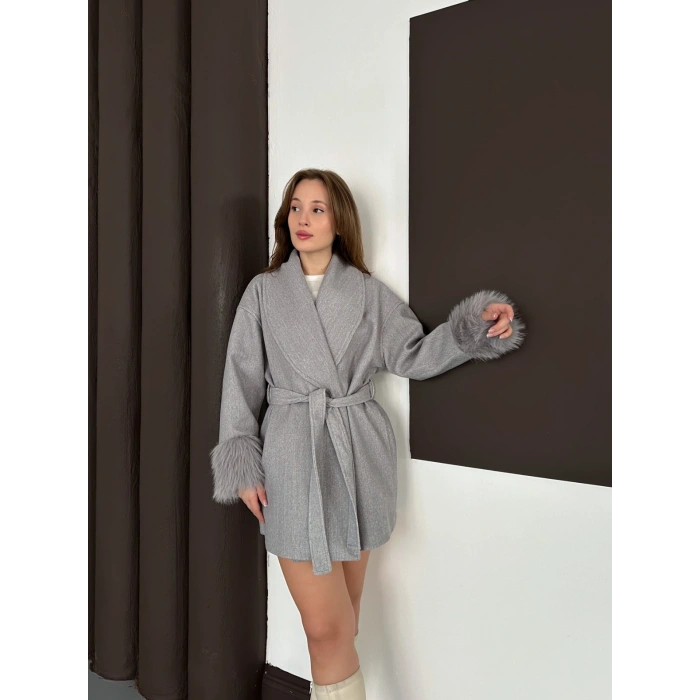 Kuşaklı Peluş Detay Kaşe Kaban Gri