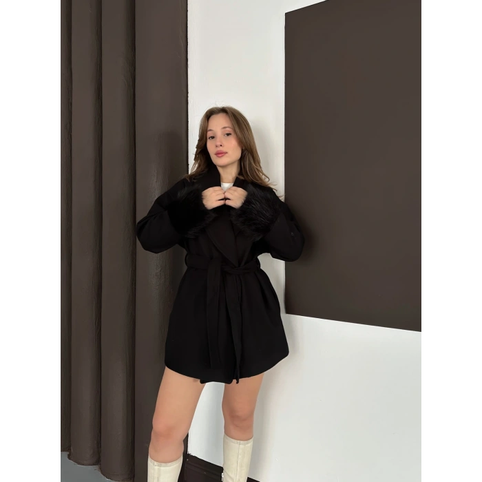 Kuşaklı Peluş Detay Kaşe Kaban Siyah