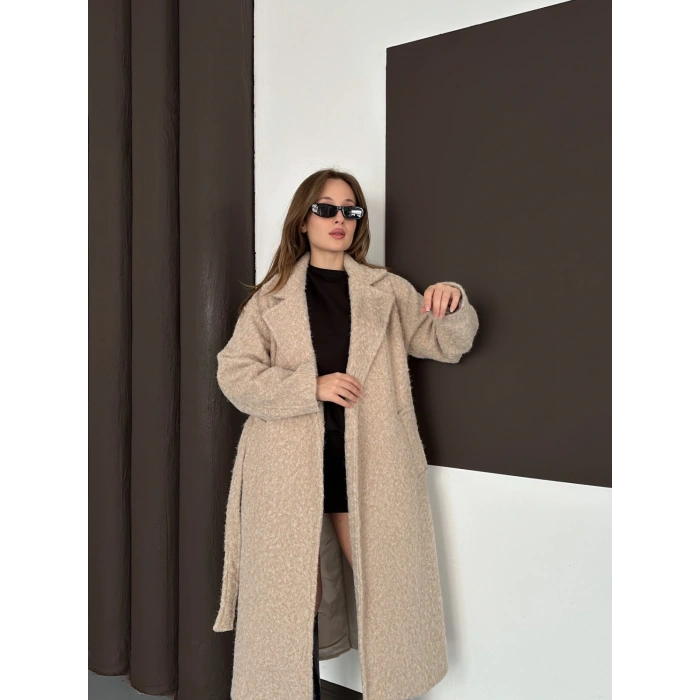 Kuşaklı Uzun Buklet Tüylü Kaban Bej