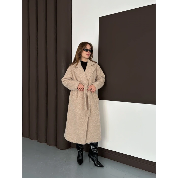 Kuşaklı Uzun Buklet Tüylü Kaban Bej