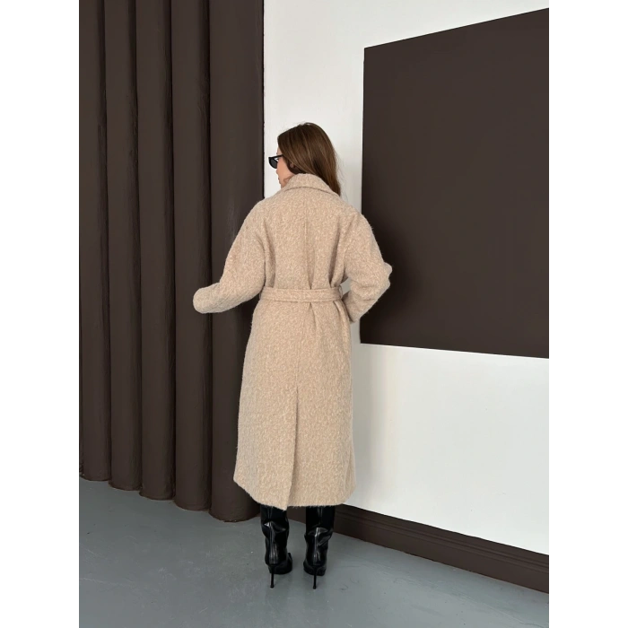 Kuşaklı Uzun Buklet Tüylü Kaban Bej