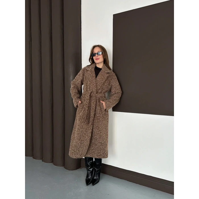 Kuşaklı Uzun Buklet Tüylü Kaban Kahve