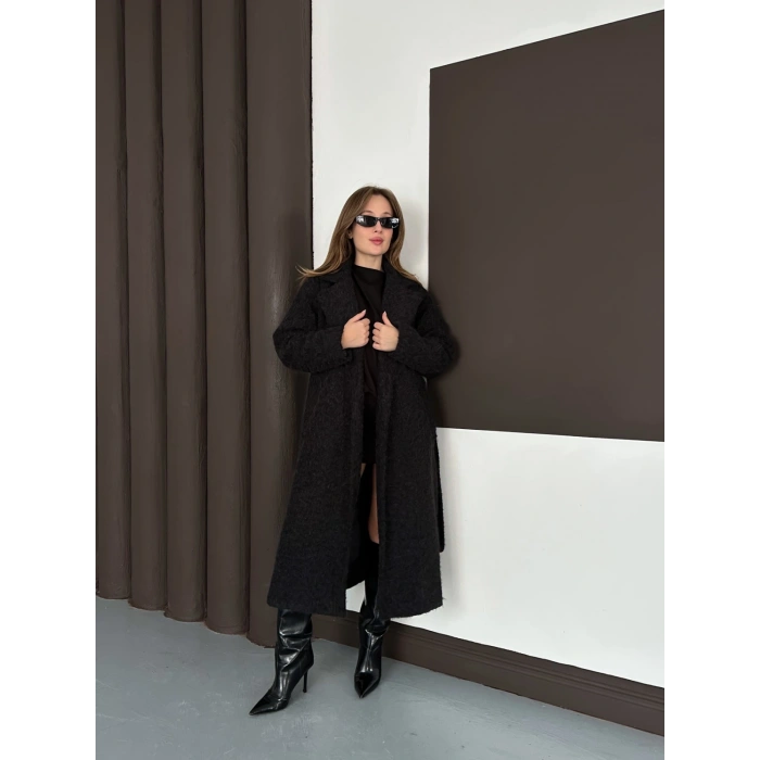 Kuşaklı Uzun Buklet Tüylü Kaban Siyah