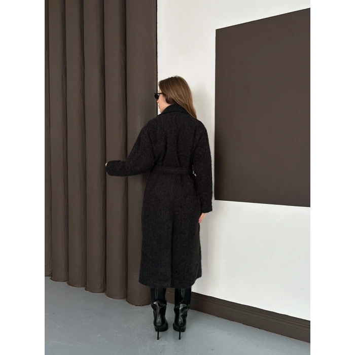 Kuşaklı Uzun Buklet Tüylü Kaban Siyah