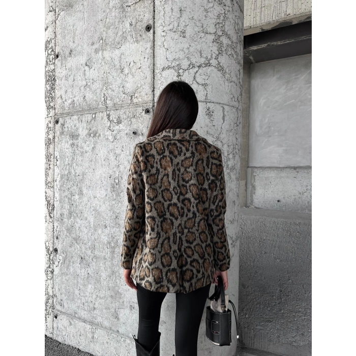 Leopar Desen Kemer Detaylı Ceket