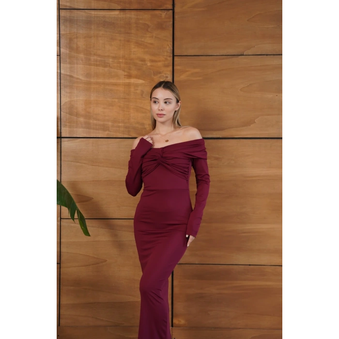 Madonna Yaka Büzgü Detaylı Uzun Elbise Bordo